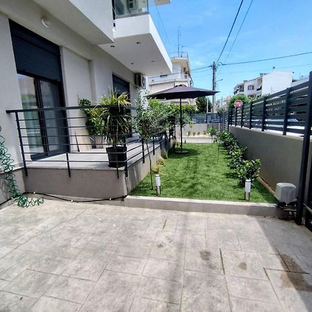 Floral Home 1 - Ground Floor Apt With Courtyard And Private Parking! 雅典 外观 照片