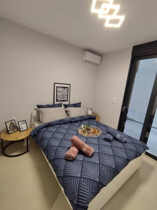 Floral Home 1 - Ground Floor Apt With Courtyard And Private Parking! 雅典 外观 照片
